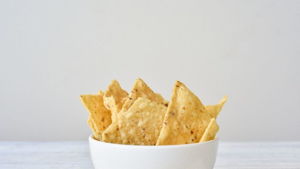 ¿Son los tostitos veganos? Agarra este chip de tortilla irresistible (2022)